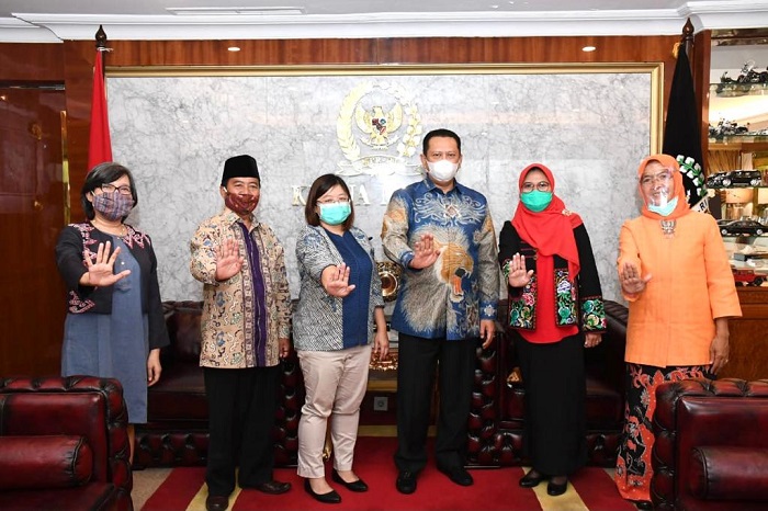 Ketua MPR RI Bambang Soesatyo saat menerima Komnas Perempuan. (Foto: Tim Bamsoet)
