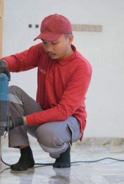 Jangan Biarkan Rayap Hancurkan Gedung Perkantoran dan Operasional Bisnis