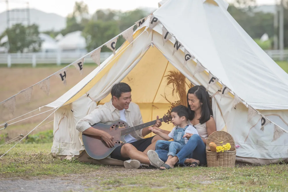 7 Rekomendasi Tempat Camping dan Glamping Keluarga di Bogor, Sukabumi, dan Lembang untuk Quality Time 2026